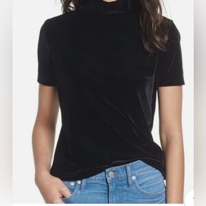 Madewell Velvet Mock Neck Tee in Black Size Small